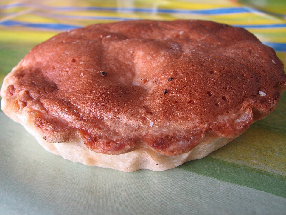 Un tourment d’amour, gâteau des Saintes garni de confiture de coco